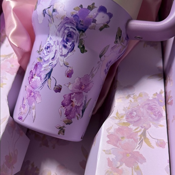 Stanley Pink Floral Bath & Body Set - Picture 5 of 6